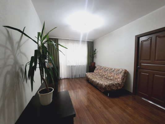 Купить 3-комнатную квартиру